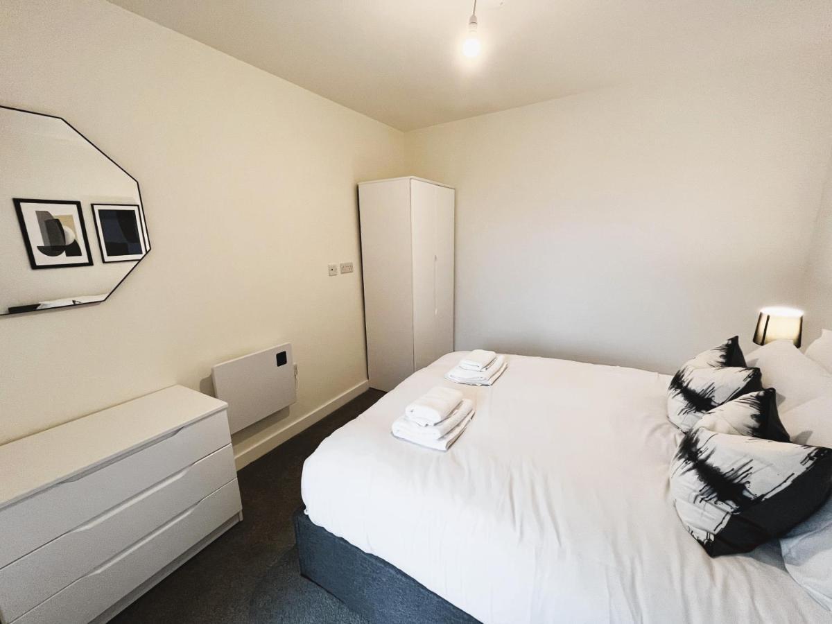 מנצ'סטר Brand New Modern 1 Bed Apartment Near Old Trafford Stadium מראה חיצוני תמונה
