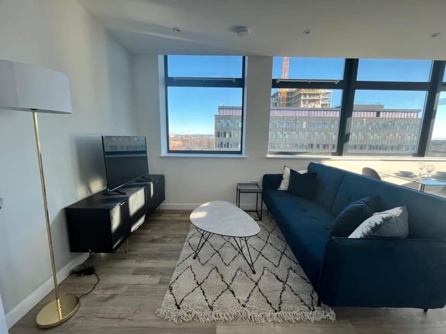 מנצ'סטר Brand New Modern 1 Bed Apartment Near Old Trafford Stadium מראה חיצוני תמונה